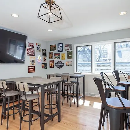 Villa Eclectic Stylish And Cozy Milwaukee Unit Extérieur photo