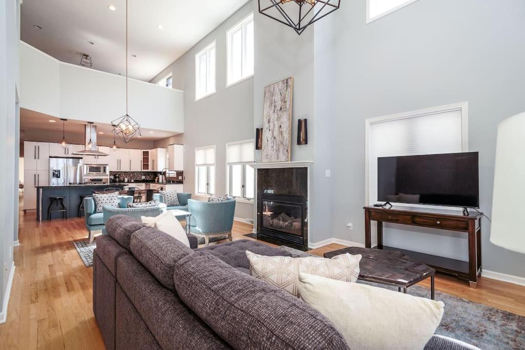 Eclectic Stylish And Cozy Unit Hébergement de vacances