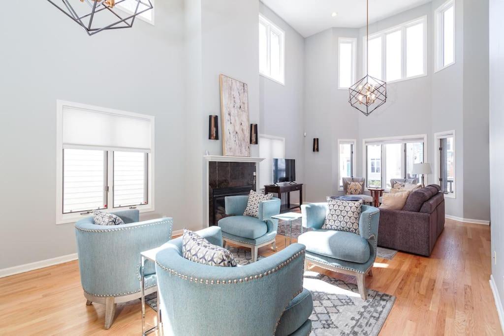 Eclectic Stylish And Cozy Unit Hébergement de vacances *