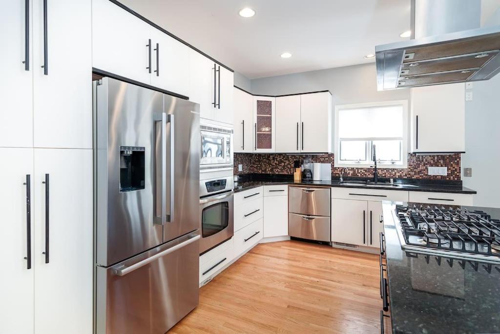 Hébergement de vacances Eclectic Stylish And Cozy Unit Milwaukee